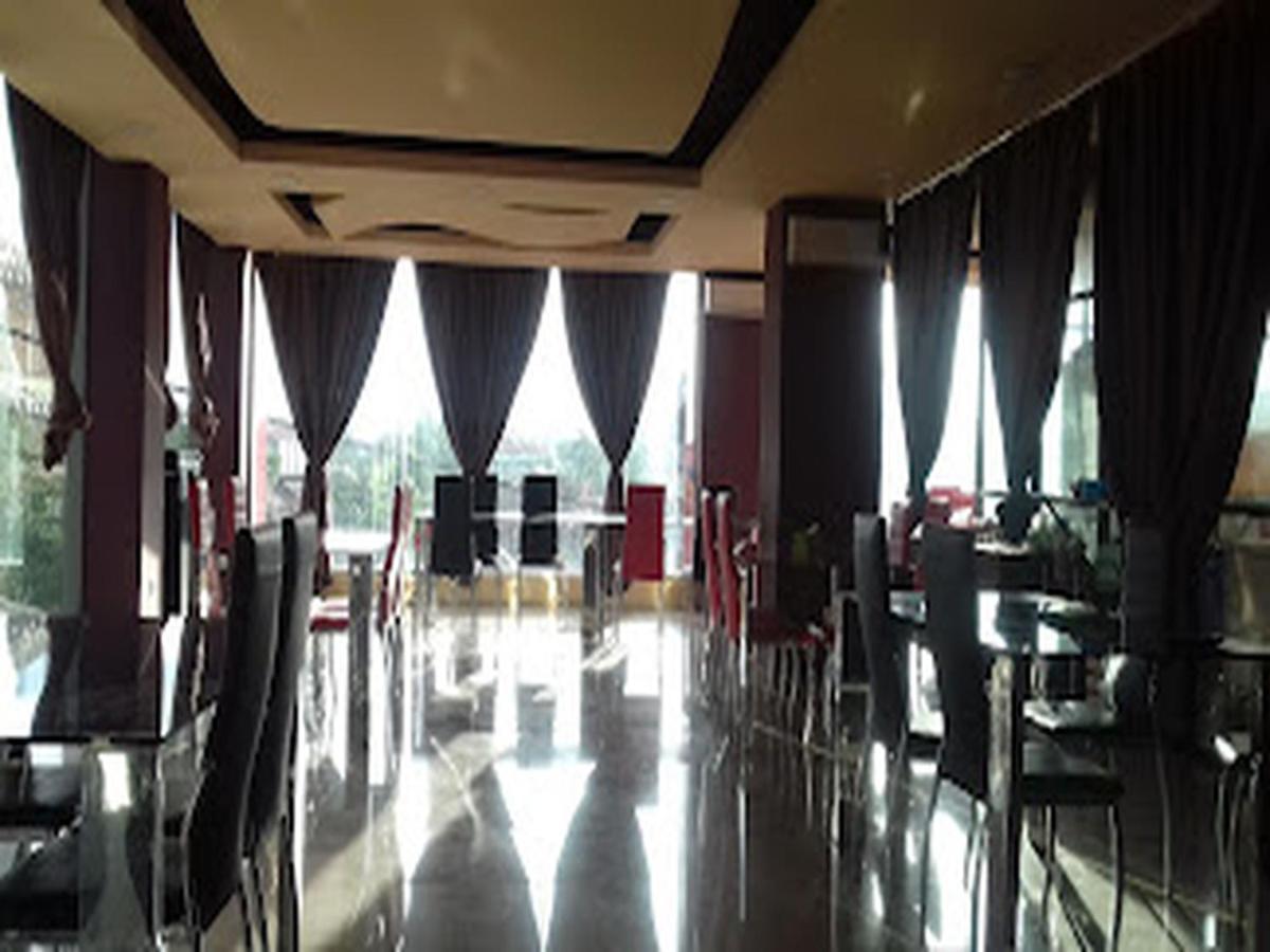 Hotel M Pinrang Pare-Pare Bagian luar foto